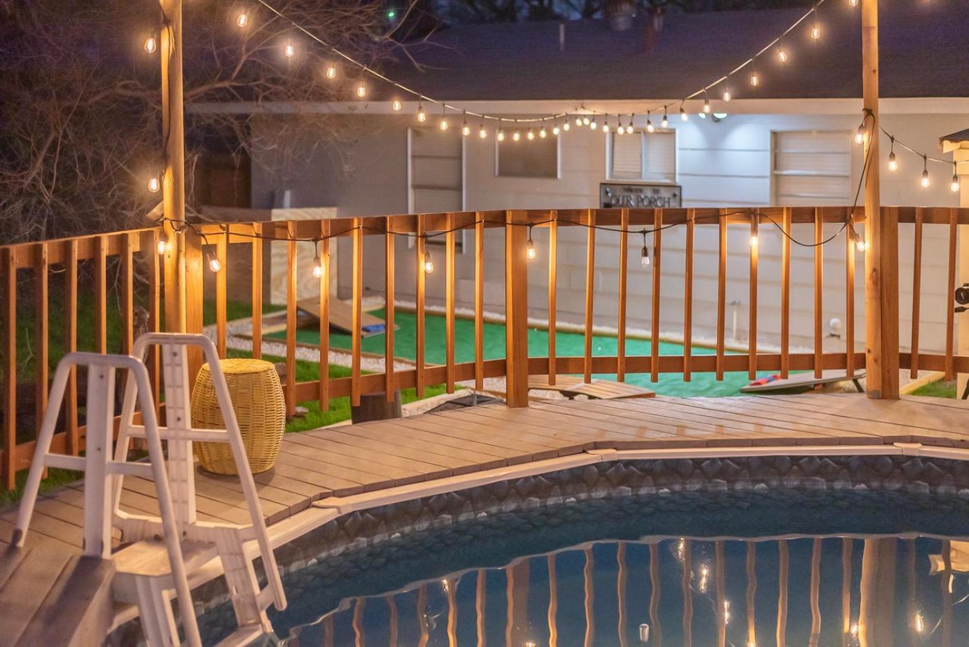 Game Room, Pool & Fire Pit At The Medical Center Сан Антонио Екстериор снимка